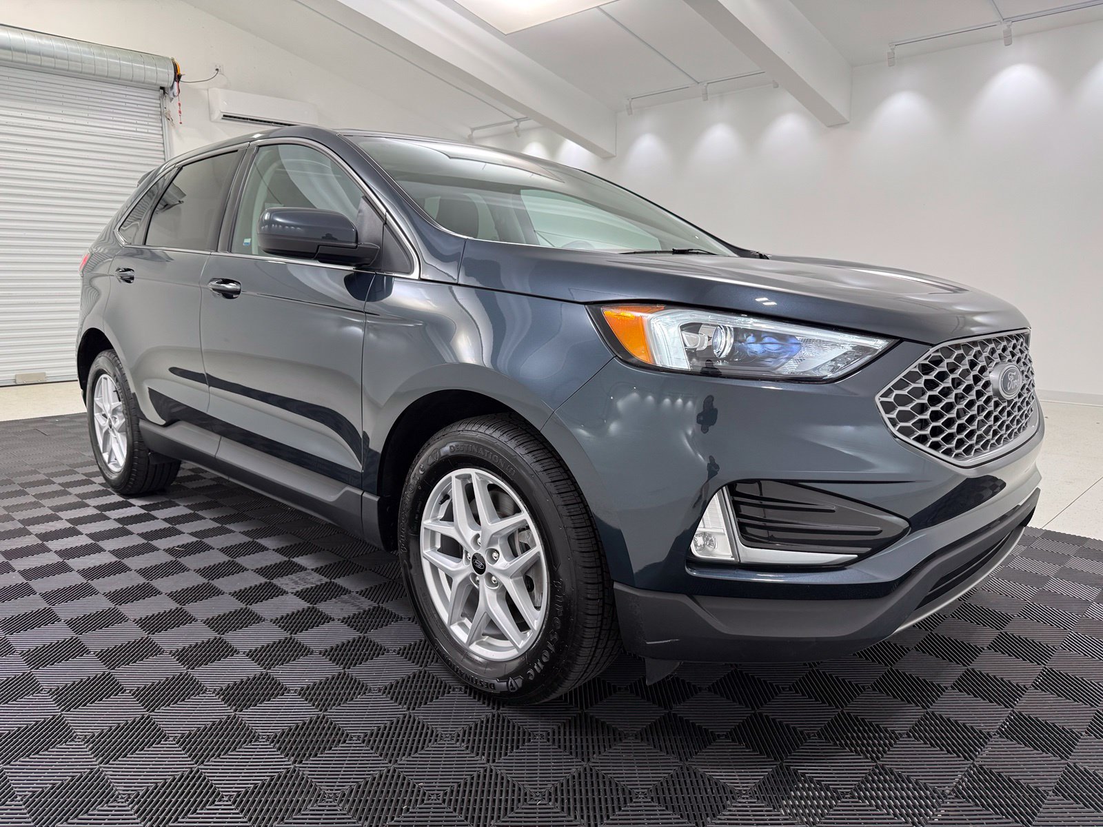 Used 2023 Ford Edge SEL w/ Convenience Package
