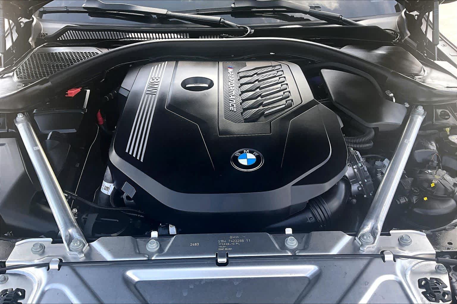 Used 2024 BMW M440i Coupe RWD image 28