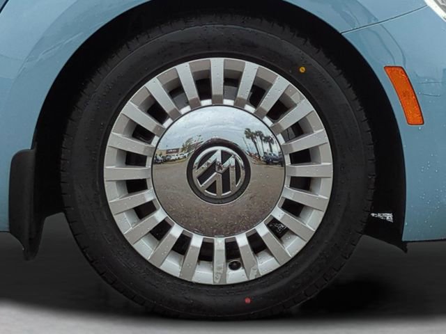 Used 2013 Volkswagen Beetle 2.5 FWD image 29