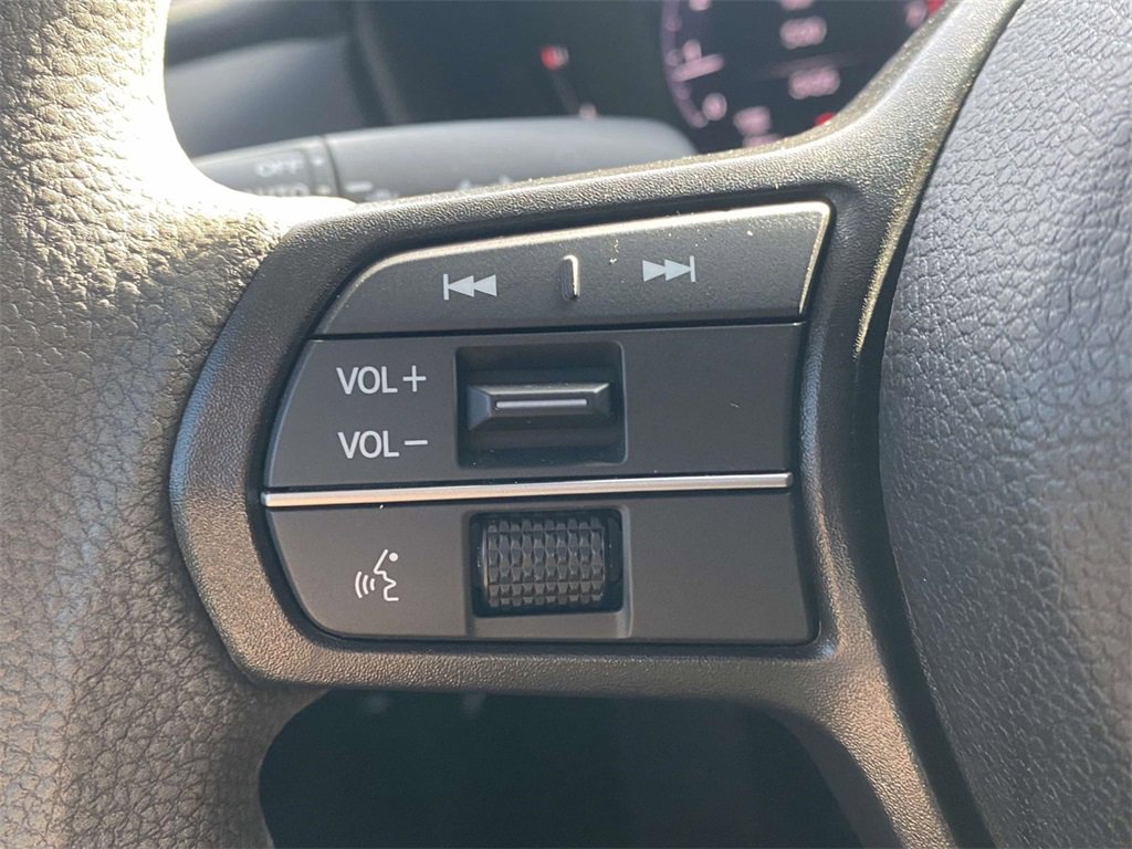 Used 2023 Honda Accord EX image 62