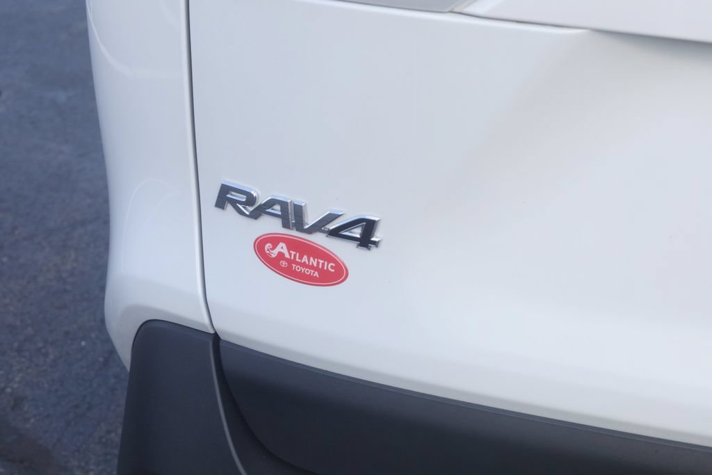 Used 2025 Toyota RAV4 XLE Premium w/ Weather Package AWD/4WD image 36