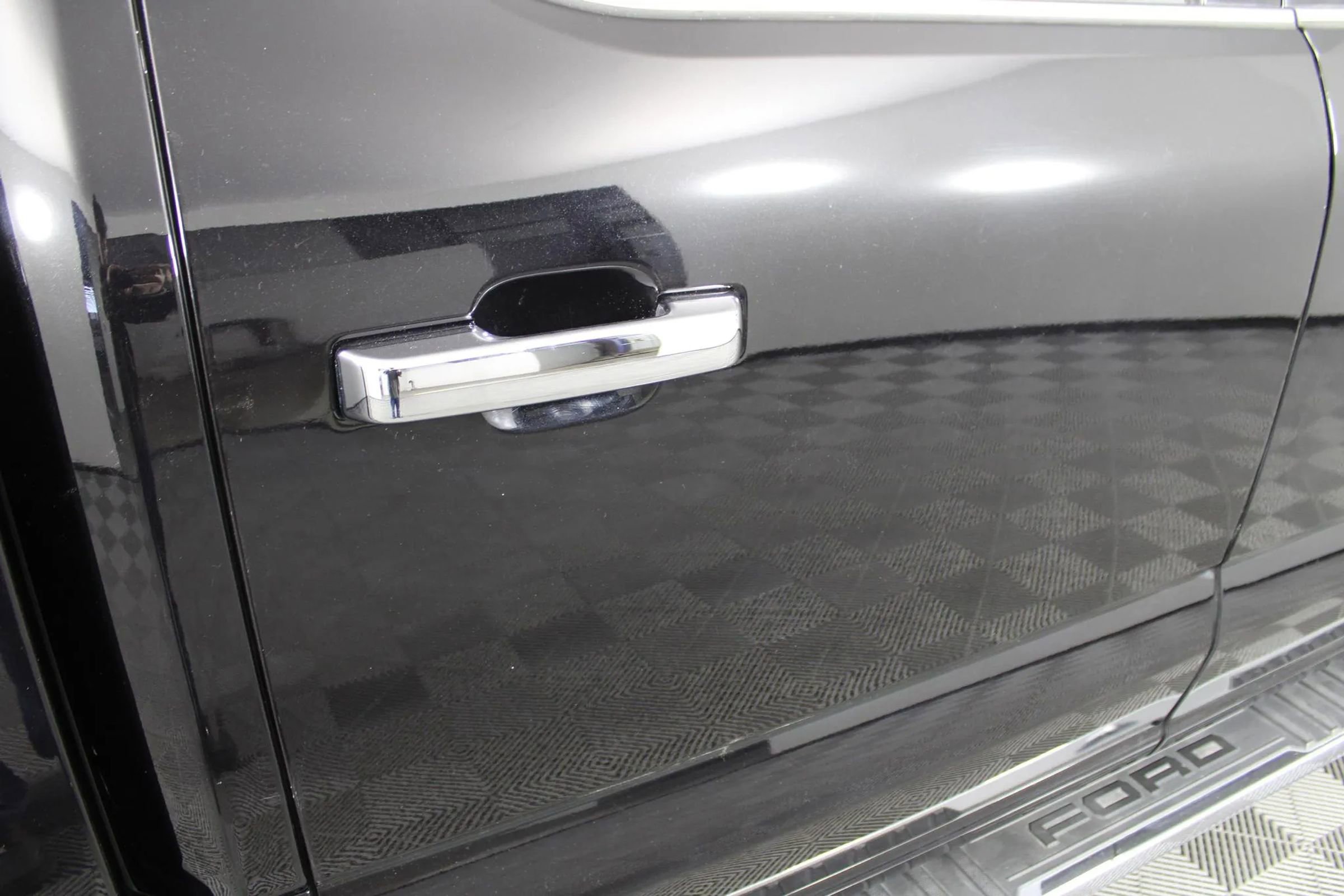 Used 2021 Ford F150 Lariat image 32