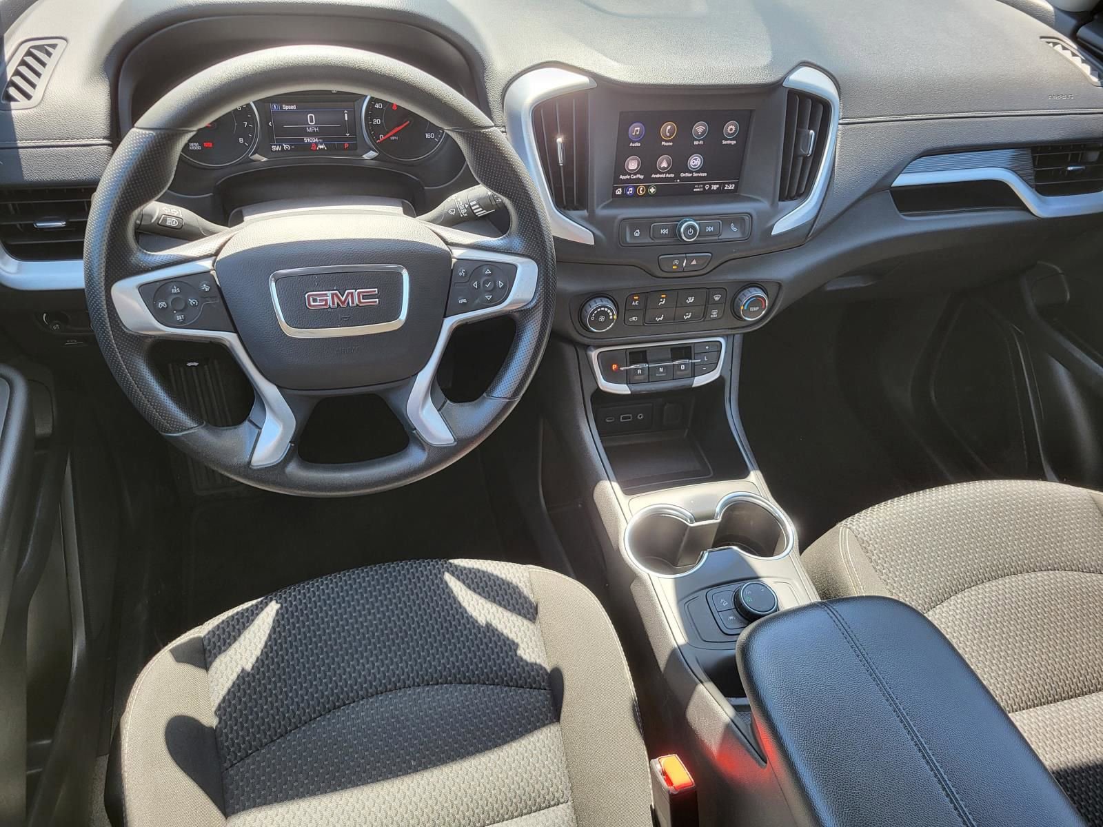 Used 2024 GMC Terrain SLE AWD/4WD image 16