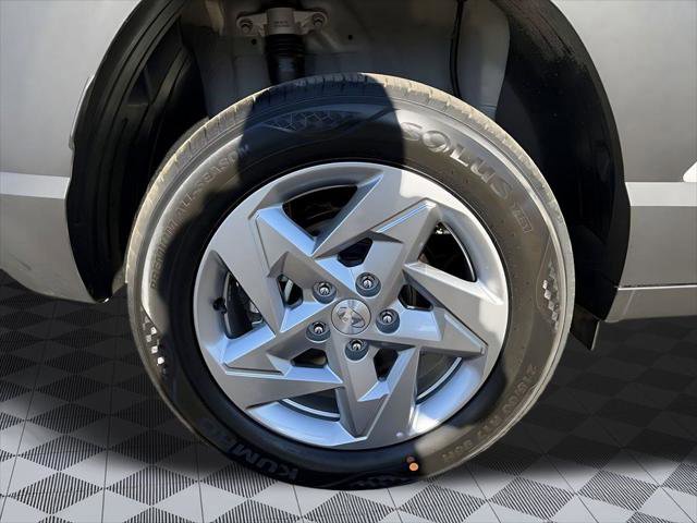 New 2026 Hyundai Kona SE image 9