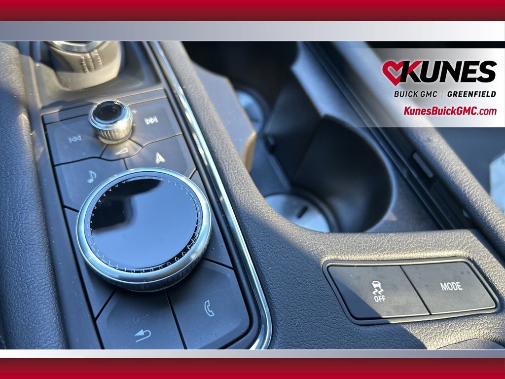 Used 2024 Cadillac XT6 Premium Luxury image 26