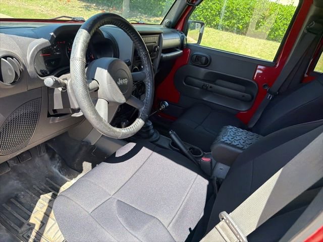 Used 2009 Jeep Wrangler Unlimited X AWD/4WD image 9