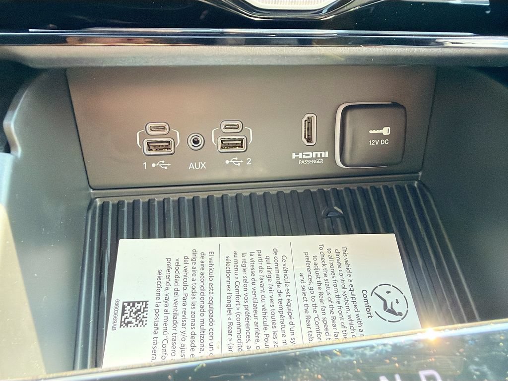 New 2026 Jeep Grand Cherokee Summit AWD/4WD image 32