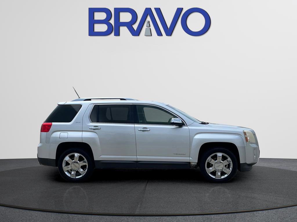 Used 2010 GMC Terrain SLT w/ Cargo Package AWD/4WD image 4