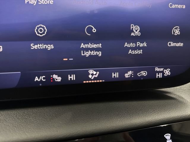 Certified 2025 Buick Enclave Avenir image 35