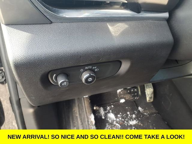 Used 2018 Chevrolet Traverse LS image 16