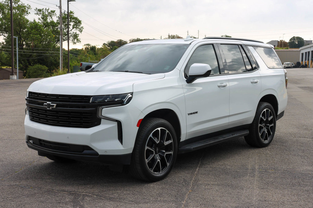 Used 2023 Chevrolet Tahoe RST AWD/4WD image 6