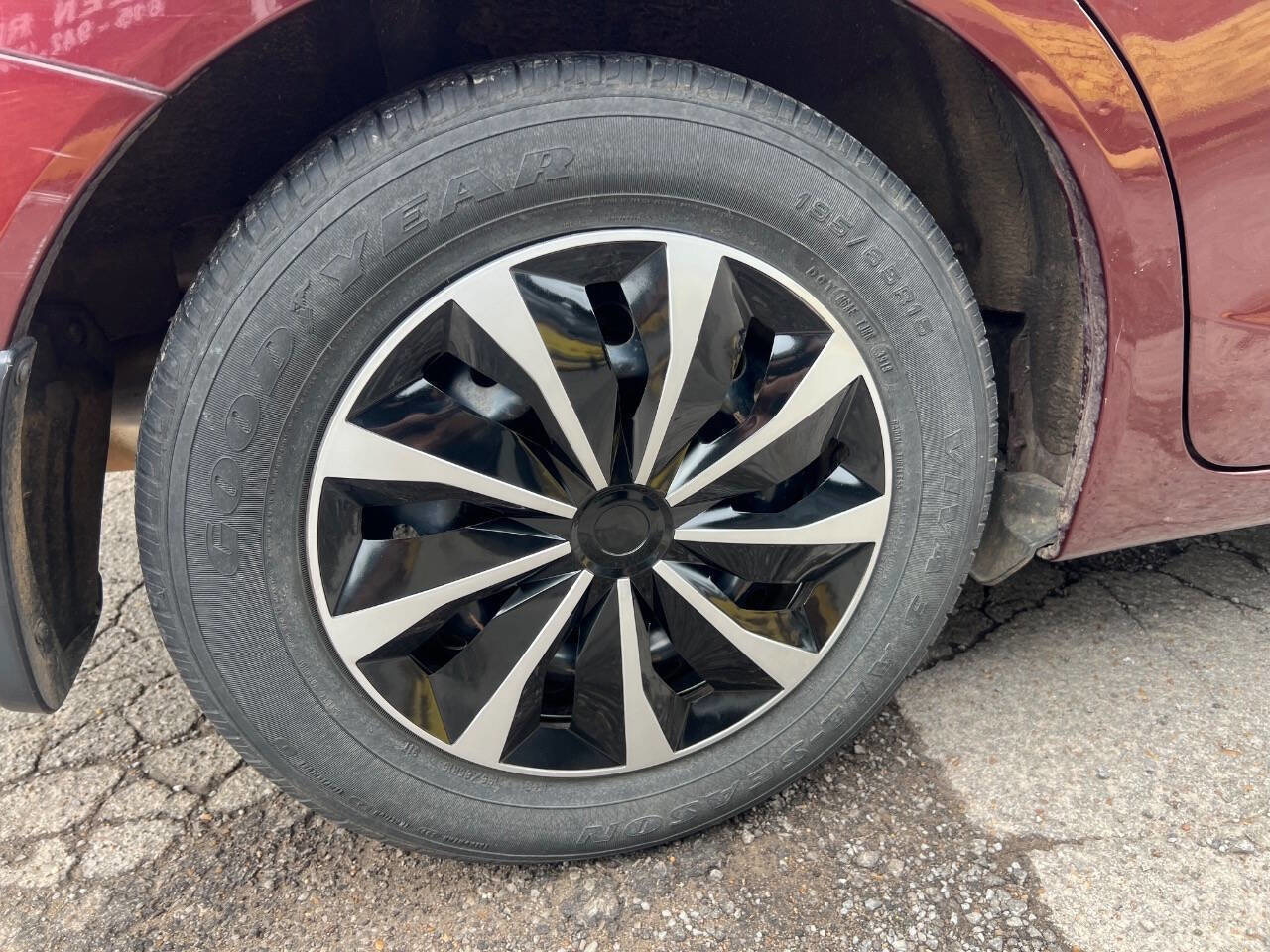 Used 2012 Honda Civic LX image 28