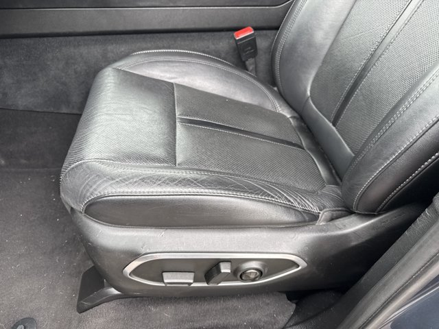 Used 2024 Jeep Wagoneer L Series II RWD image 14
