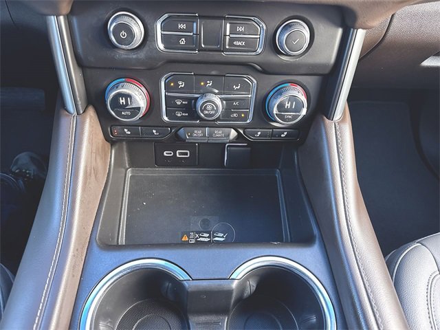 Used 2023 Chevrolet Tahoe LT w/ Luxury Package image 18