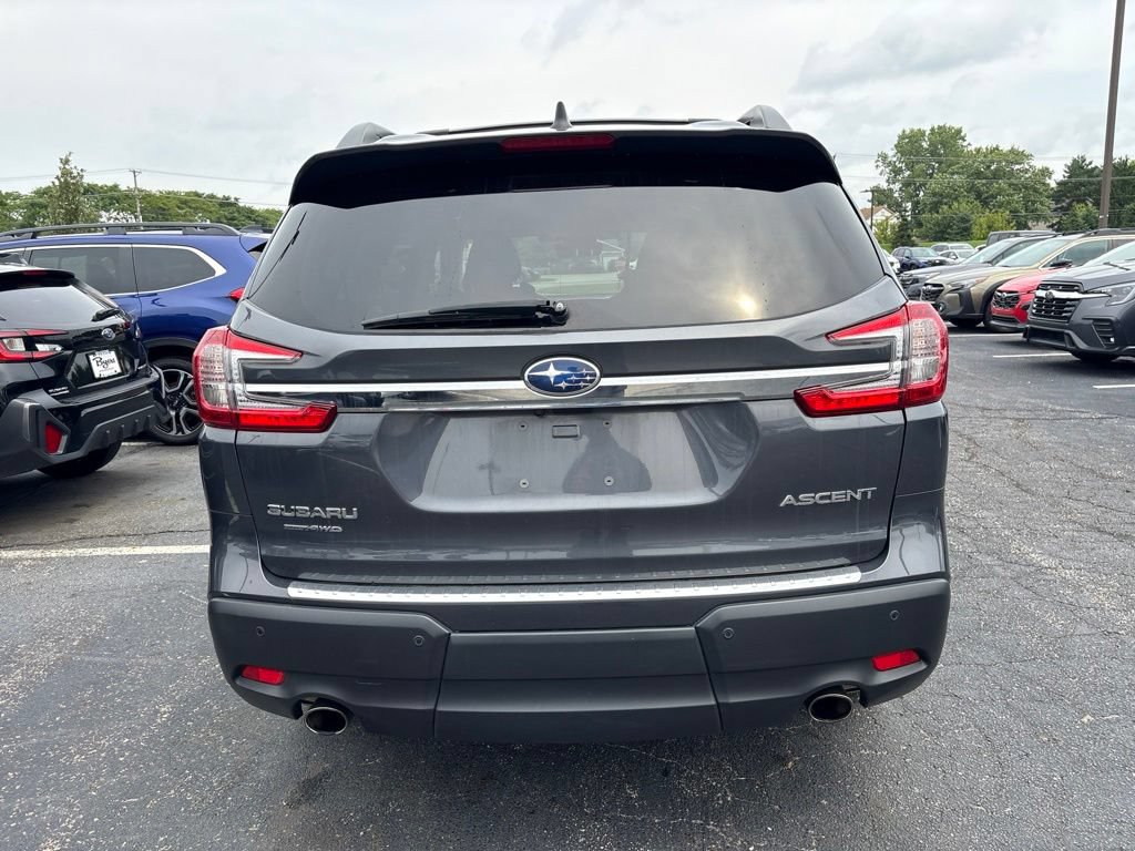 Used 2023 Subaru Ascent Premium w/ Convenience Package AWD/4WD image 4
