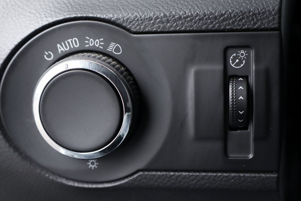 Used 2015 Chevrolet Camaro Z/28 RWD image 21