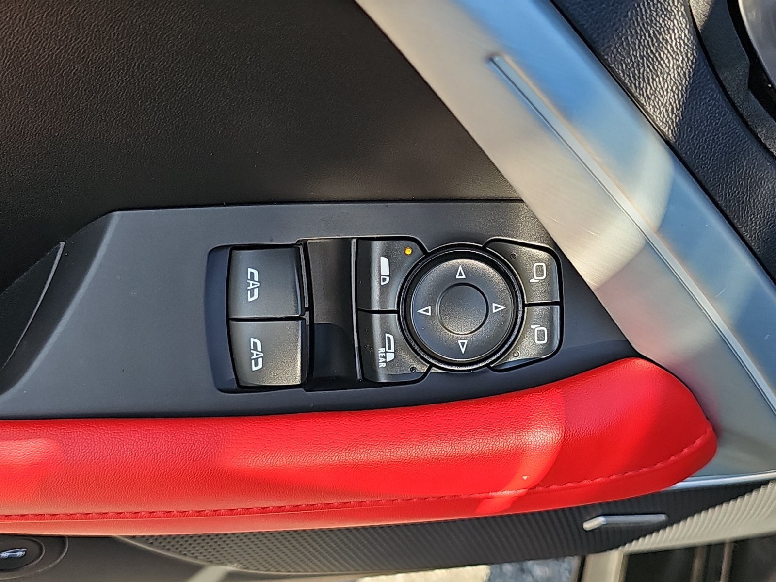Used 2023 Chevrolet Camaro SS RWD image 27