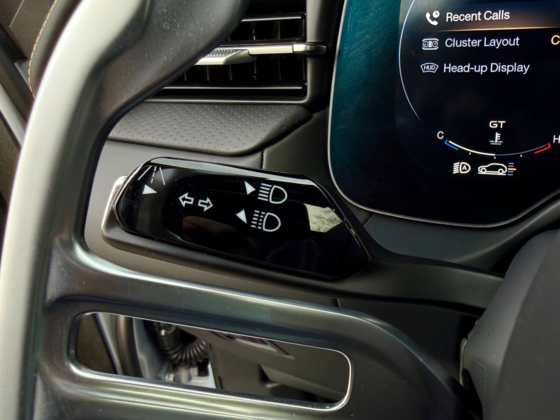 Used 2024 Maserati Grecale Trofeo image 37