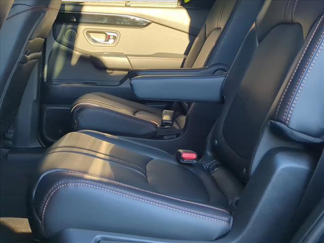 New 2025 Honda Pilot TrailSport image 22