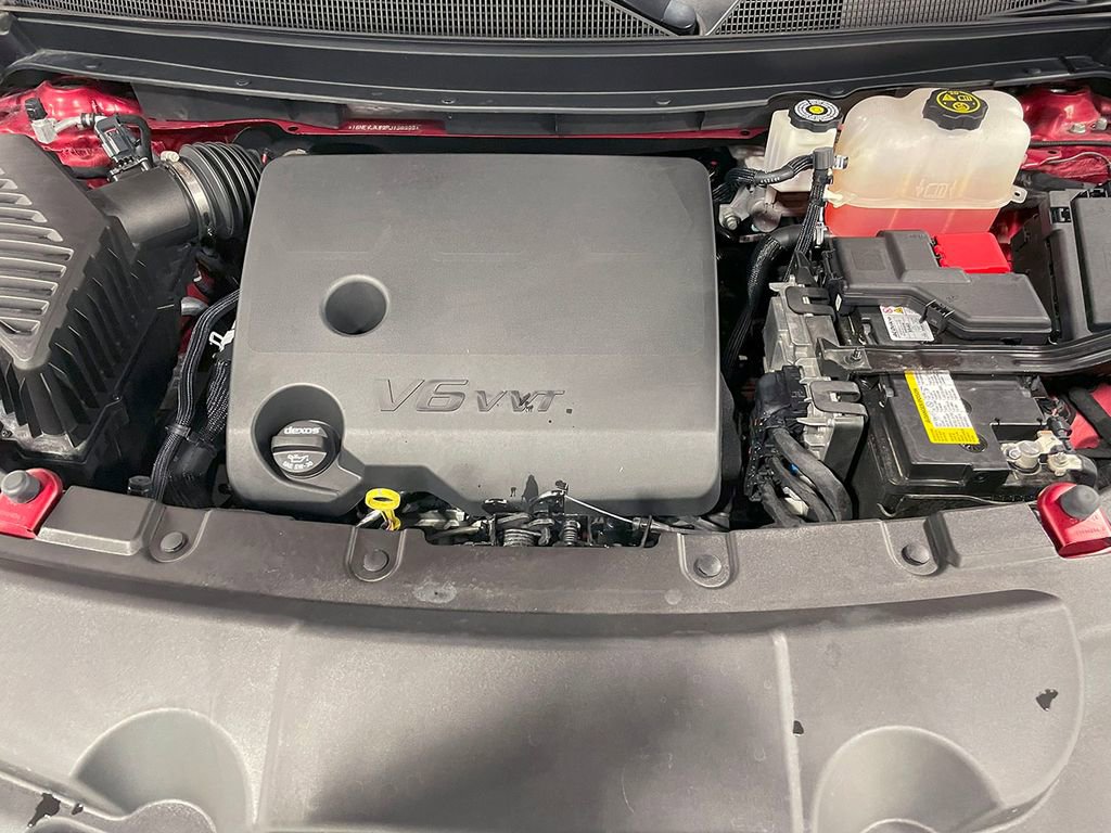 Used 2023 Chevrolet Traverse RS w/ LPO, Floor Liner Package image 40