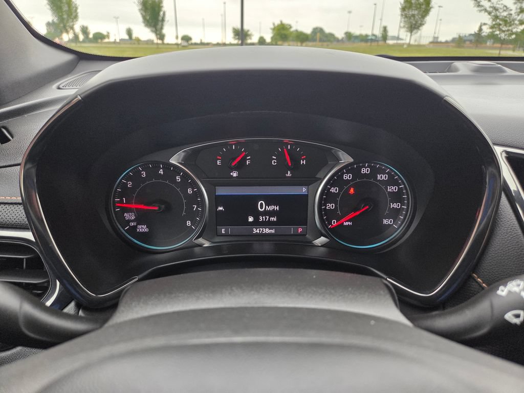 Used 2023 Chevrolet Equinox Premier AWD/4WD image 24