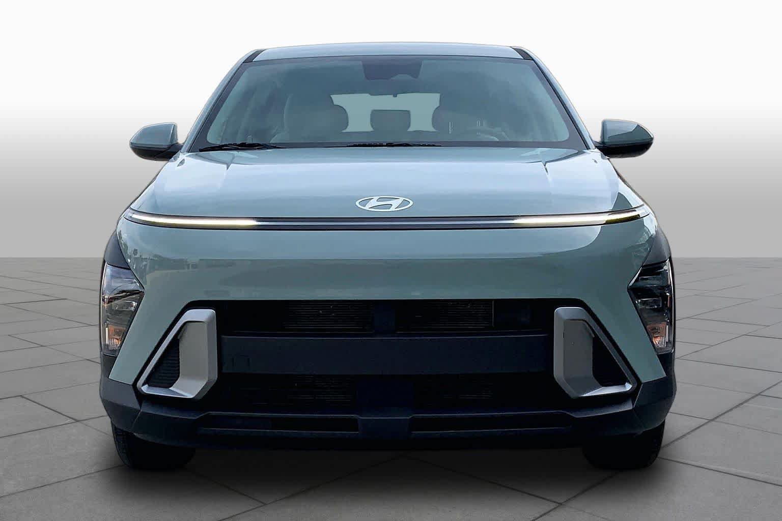 Used 2026 Hyundai Kona SE FWD image 4