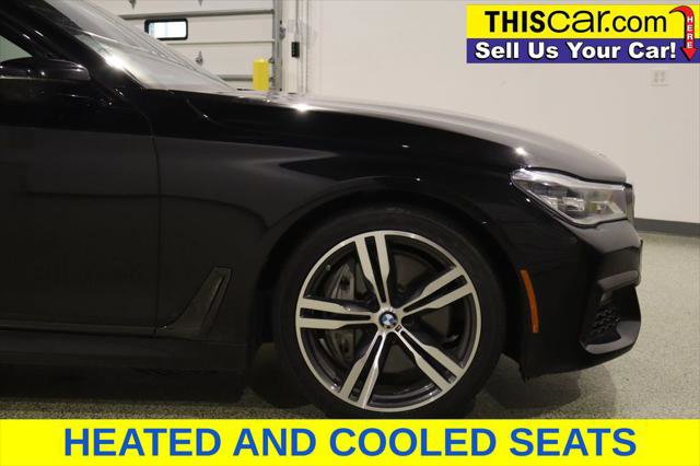 Used 2019 BMW 750i w/ Executive Package RWD image 11
