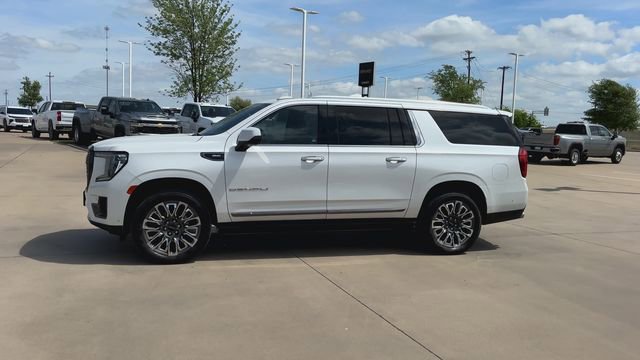 Certified 2023 GMC Yukon XL Denali Ultimate image 6