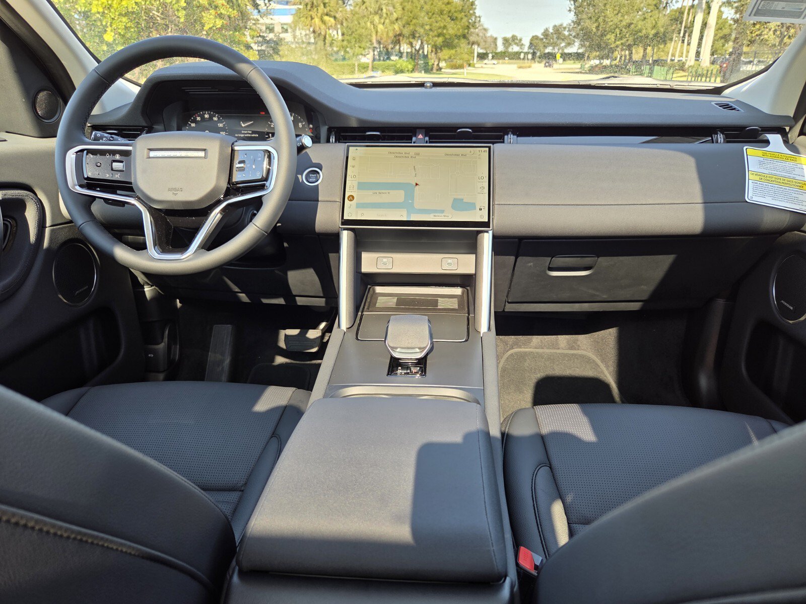 New 2025 Land Rover Discovery Sport S AWD/4WD image 21