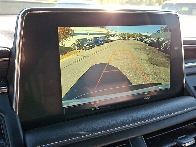 Used 2024 GMC Yukon SLT image 16