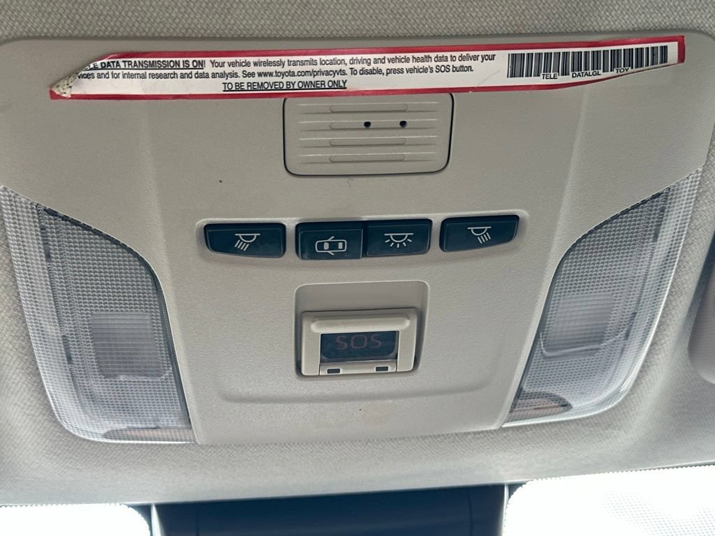 Used 2020 Toyota Corolla LE FWD image 26