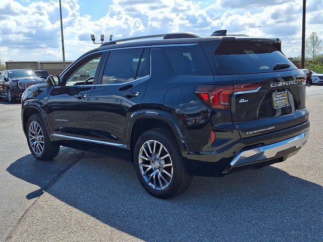 New 2026 GMC Terrain Denali w/ LPO, Floor Liner Package AWD/4WD image 5