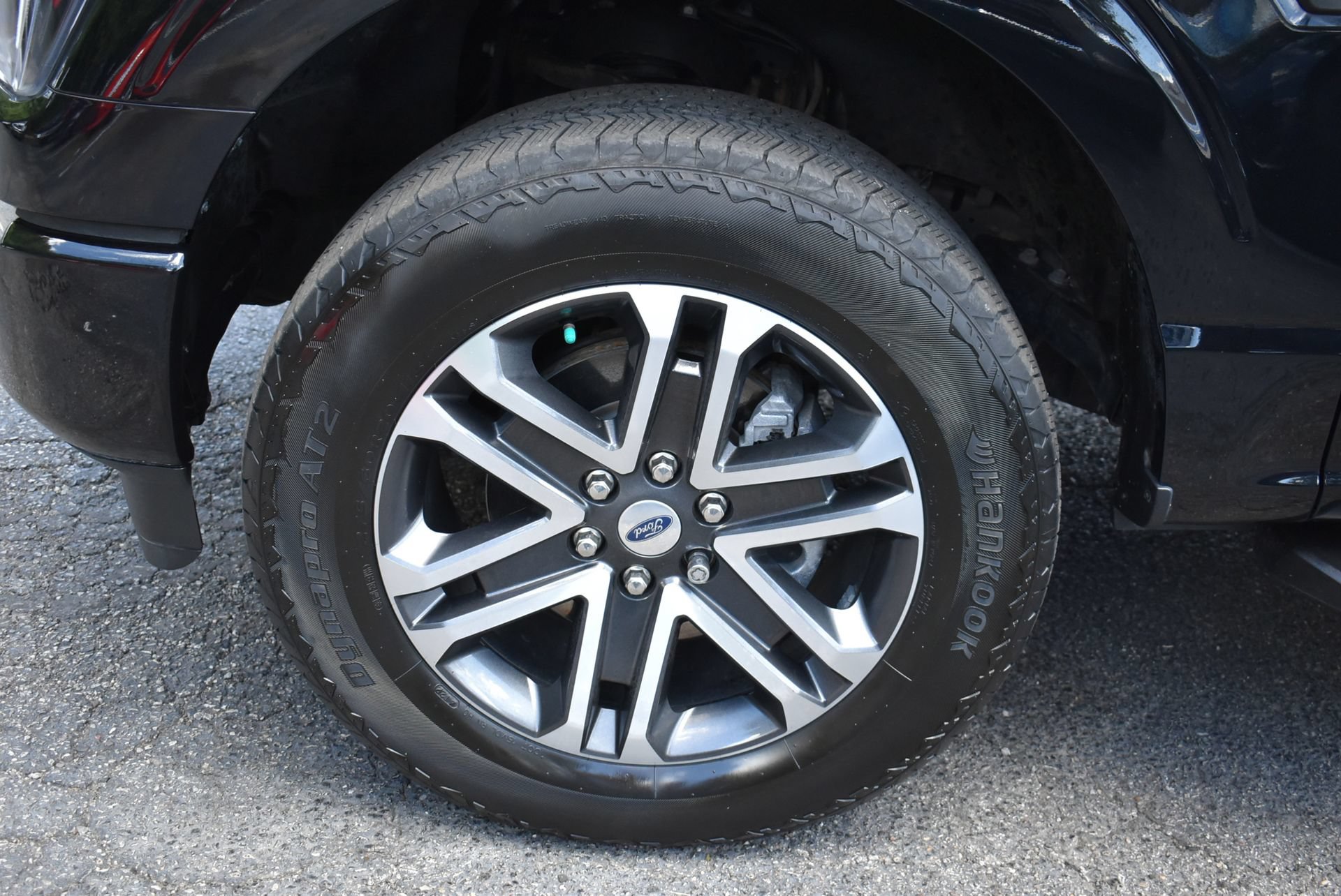 Used 2023 Ford F150 XL w/ STX Appearance Package AWD/4WD image 9