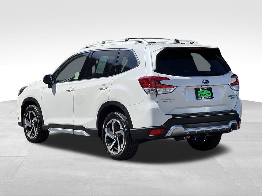 Used 2023 Subaru Forester Touring w/ Popular Package #2 AWD/4WD image 3