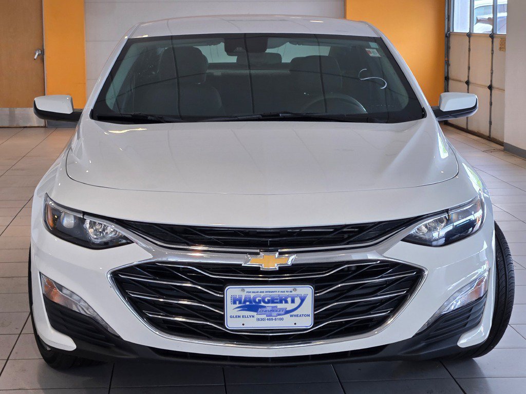 Certified 2024 Chevrolet Malibu LT FWD image 3