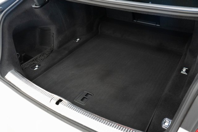 Used 2021 Audi A8 L 4.0T image 16