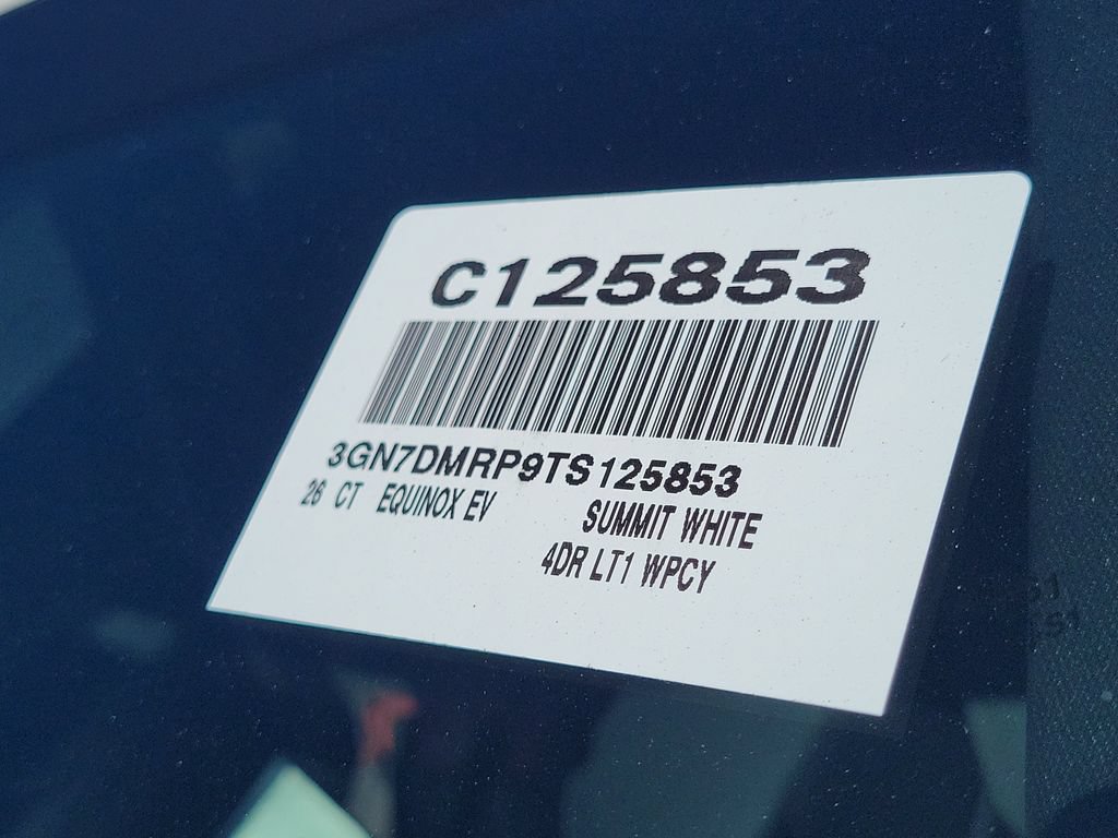 Used 2026 Chevrolet Equinox EV LT FWD image 28