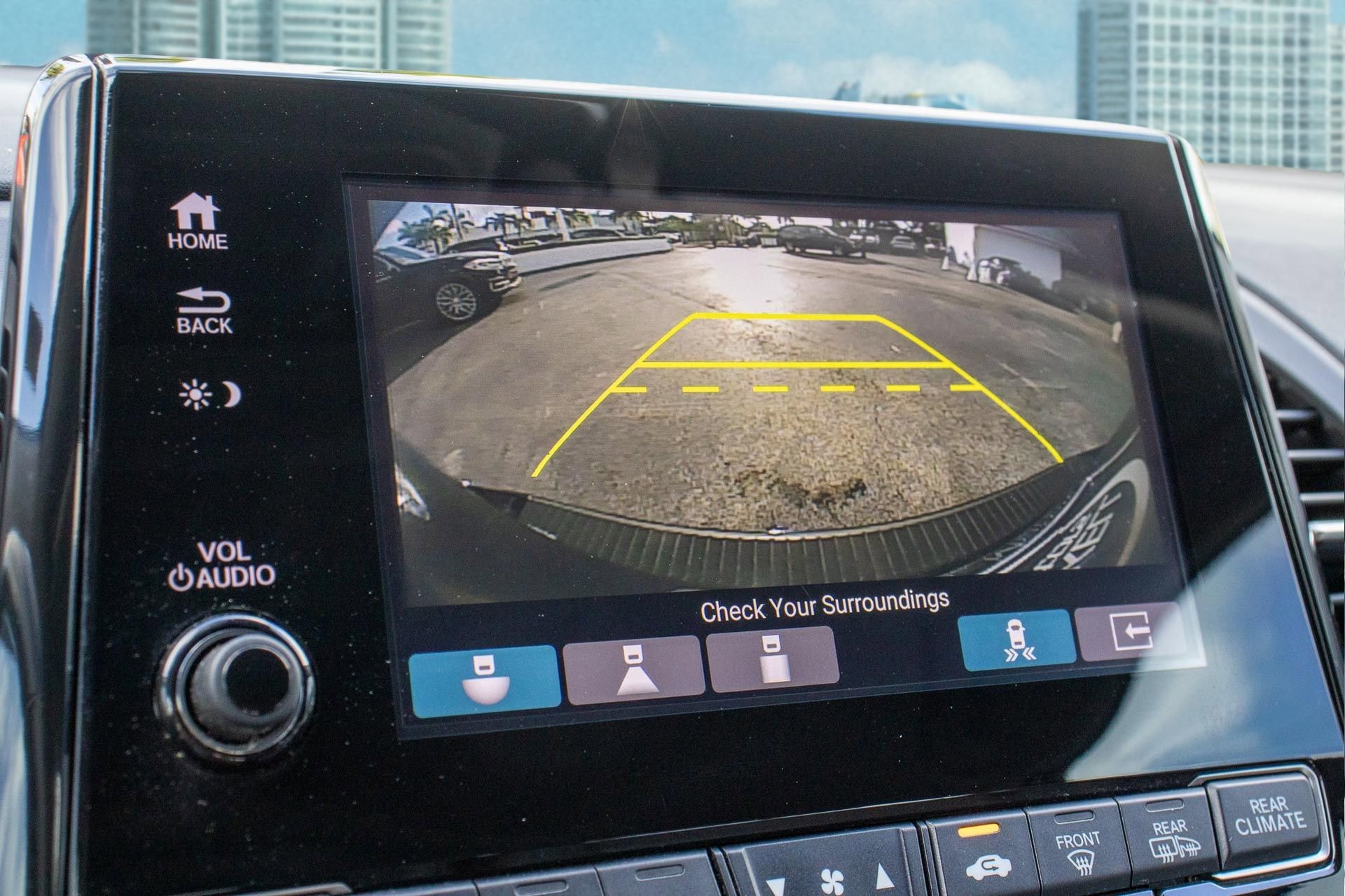 Used 2018 Honda Odyssey Touring image 34