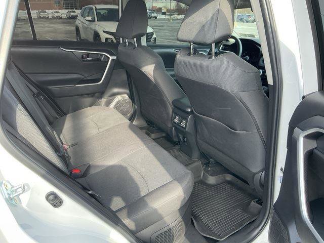 Used 2024 Toyota RAV4 LE image 27