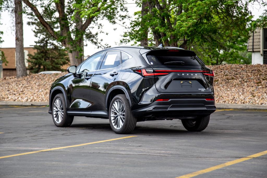 Used 2023 Lexus NX 350h AWD w/ Vision Package image 3