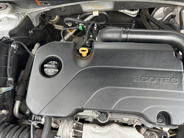 Used 2019 Chevrolet Malibu LT image 34