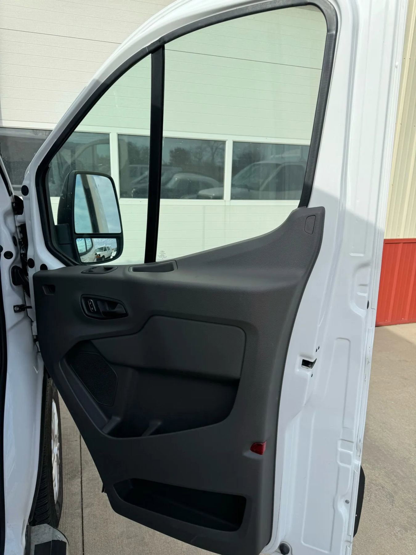 Used 2024 Ford Transit 250 Low Roof w/ Exterior Upgrade Package image 15