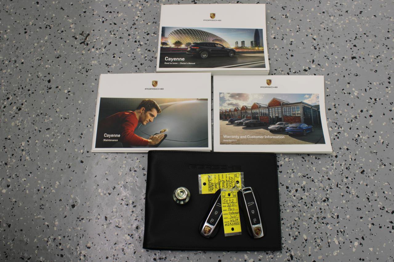 Used 2021 Porsche Cayenne image 88