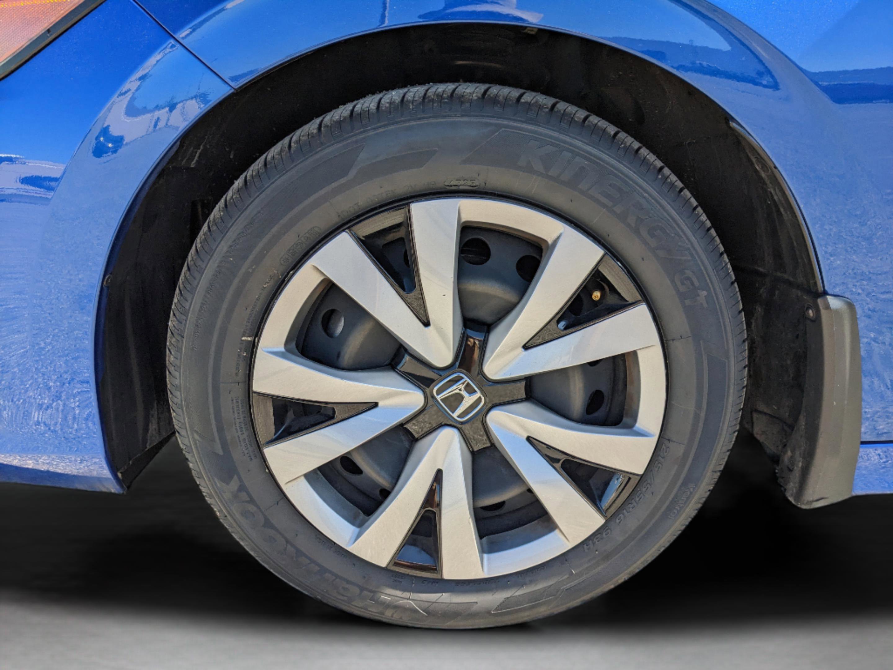 Used 2023 Honda Civic LX image 11
