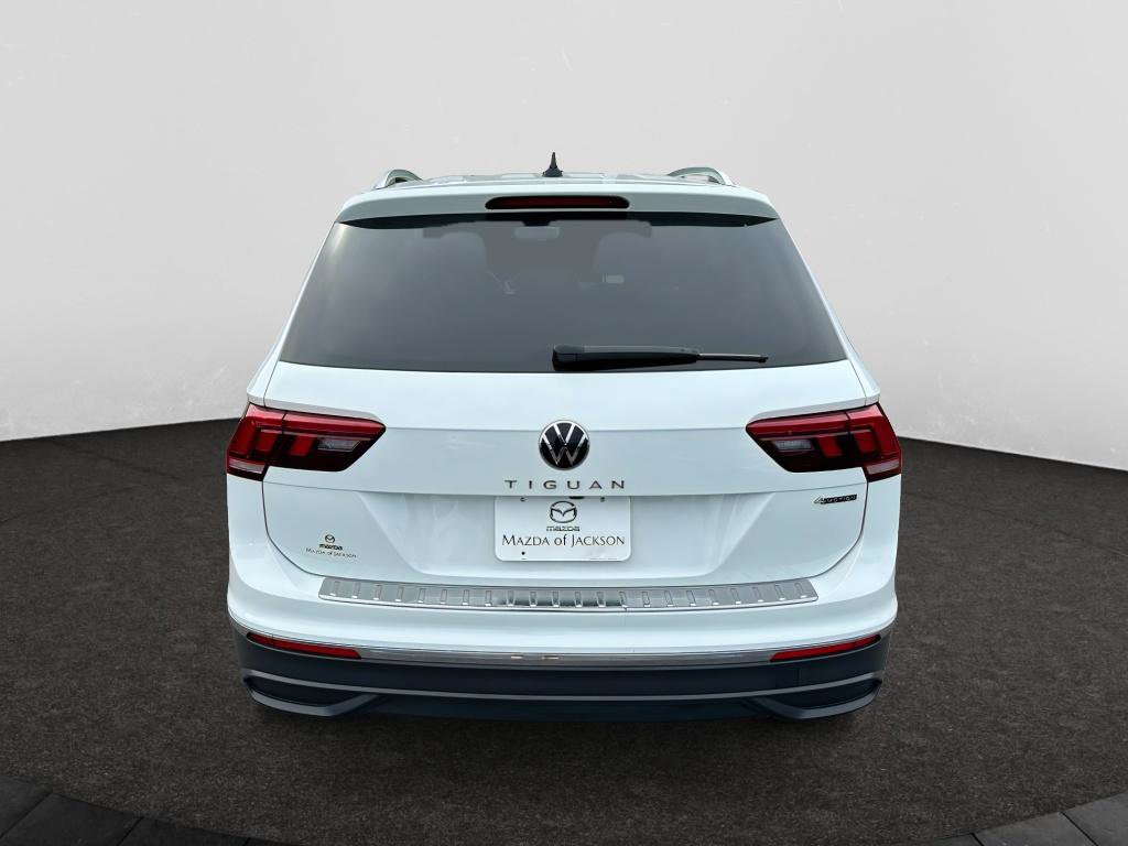 Used 2024 Volkswagen Tiguan Wolfsburg Edition image 4