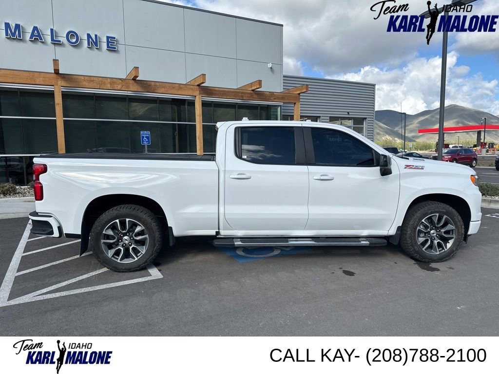Used 2023 Chevrolet Silverado 1500 RST AWD/4WD image 4