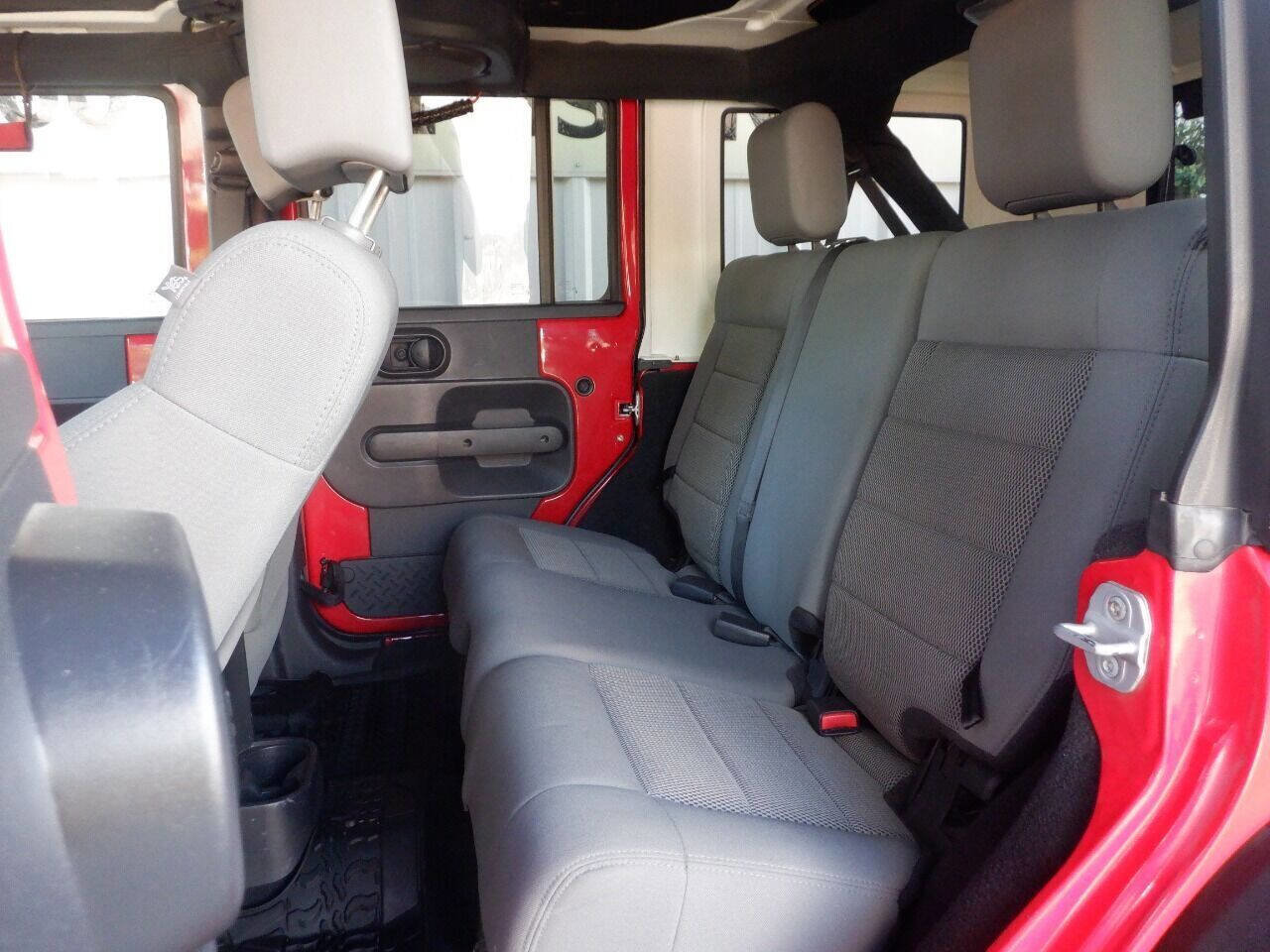 Used 2008 Jeep Wrangler Unlimited Rubicon w/ PWR Convenience Group image 16