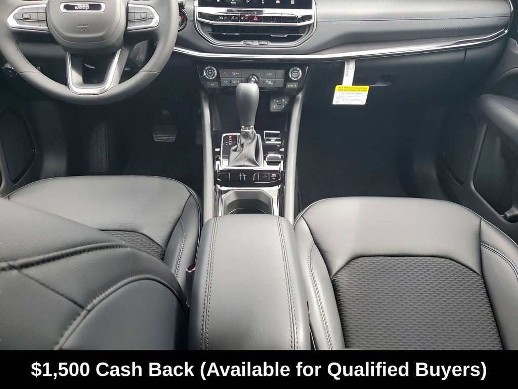 New 2026 Jeep Compass Latitude AWD/4WD image 24
