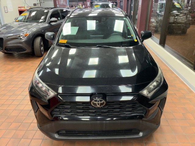 Used 2019 Toyota RAV4 LE image 6