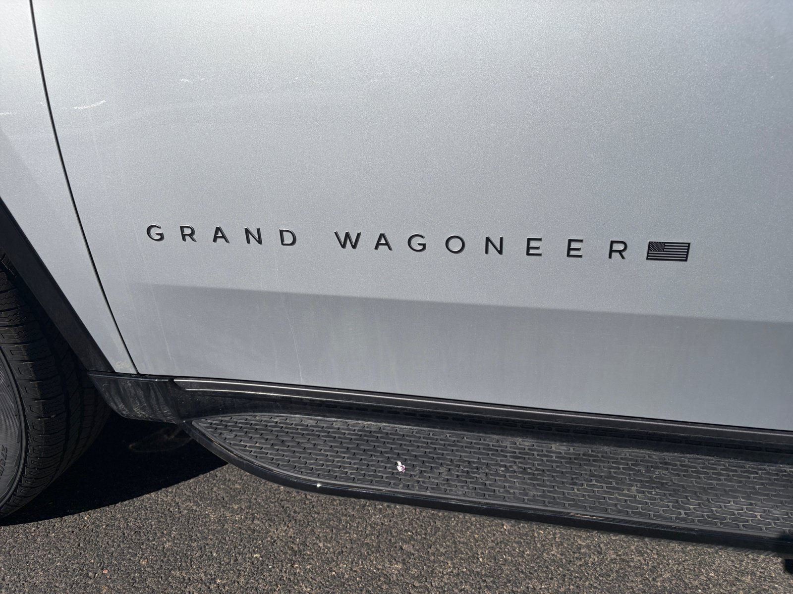 New 2026 Jeep Grand Wagoneer Limited w/ Convenience Group I AWD/4WD image 12